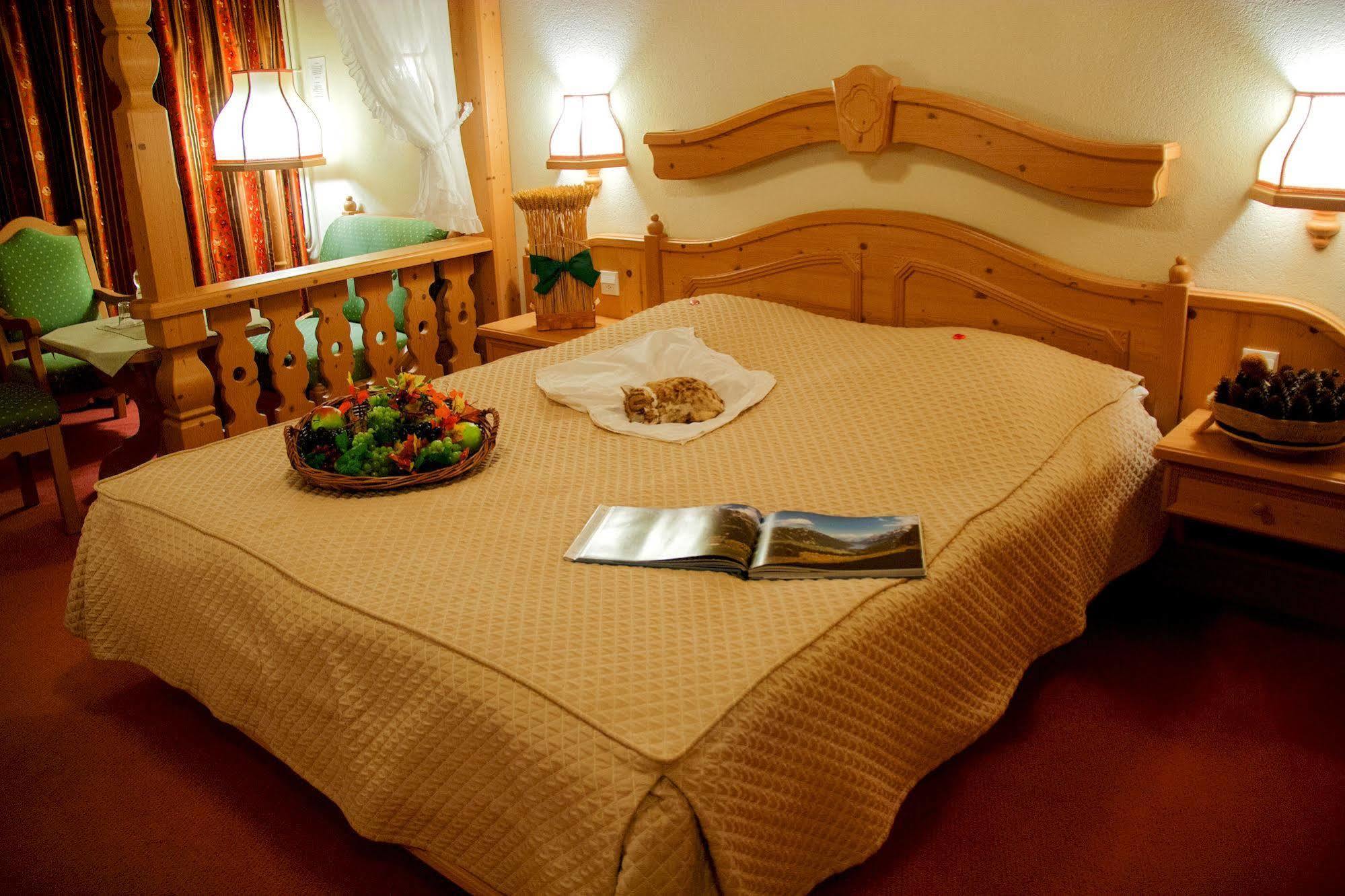 Seehotel Boutique Jaegerhof-Hubertus Faulensee Dış mekan fotoğraf